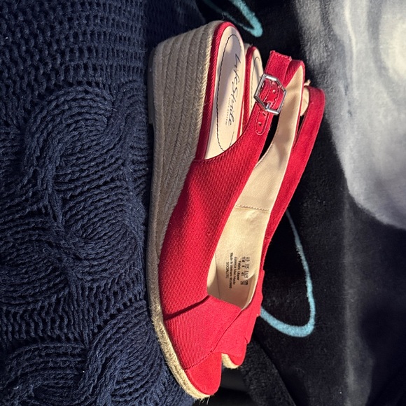 LifeStride Socialite Women's Red Espadrille small wedge Slingbacks size 11 - Picture 4 of 5